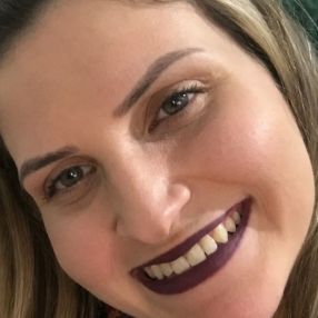Daniela, Babá em Taquara