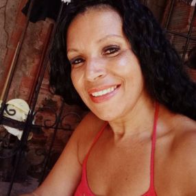 Kelly, Babá em Candeias