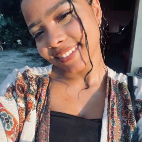Yasmim, Babysitter in Marataízes