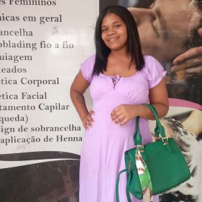 Bruna, Babá em Lins