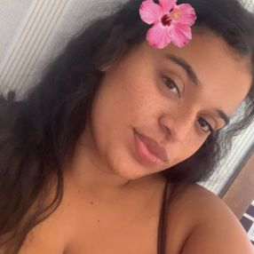 Victoria, Babá em Maceió