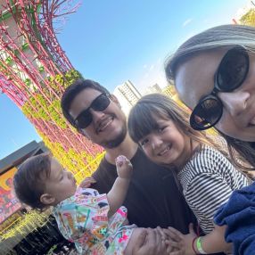 Camilla, Família em Trindade