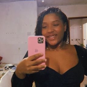 Stefani, Babá em Itaperuna
