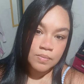 Thamires, Babysitter in Barra dos Coqueiros