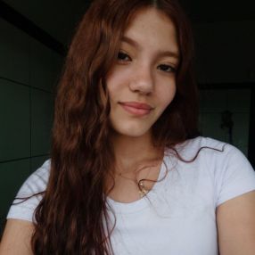 Karen, Babá em Pará de Minas