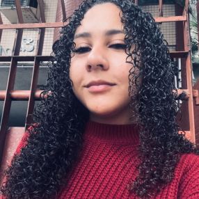 Beatriz, Babá em Rio Bonito