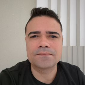 Pr. Alisson, Família em Divinópolis