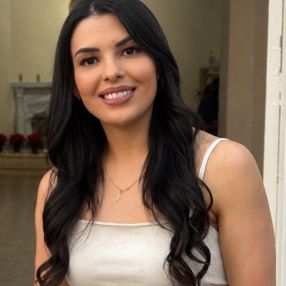 Paloma, Babá em Bento Gonçalves