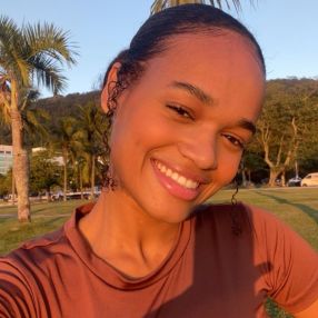 Ester, Babá em São Gonçalo
