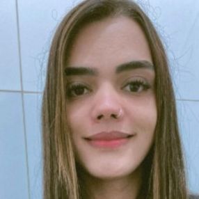 Bruna, Babá em Uberlândia