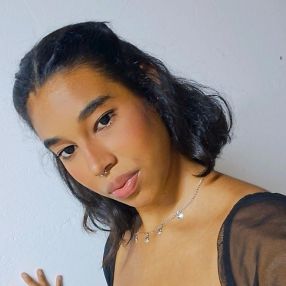 Tayla, Família em Araras