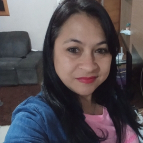Cristiane, Babá em Lajeado