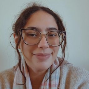 Bruna, Babá em Navegantes