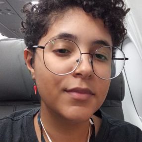 Myllena, Babá em Nova Friburgo