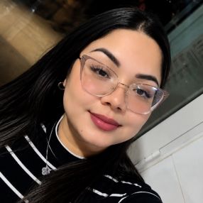 Sabrina, Babysitter in São José