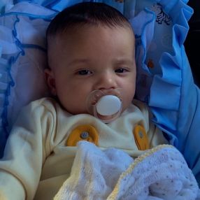 Lindsay, Família em Betim