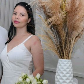 Lorena, Babá em Governador Valadares