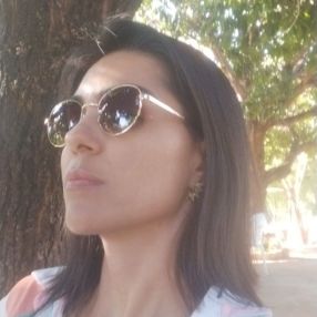 Maria Guimaraes, Família em Januária