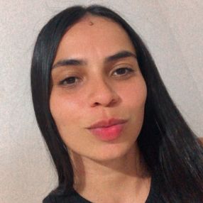 Vitória, Babá em São Manuel