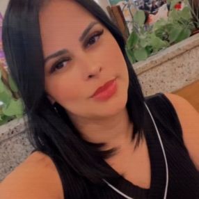 Thais, Babá em Aparecida de Goiânia