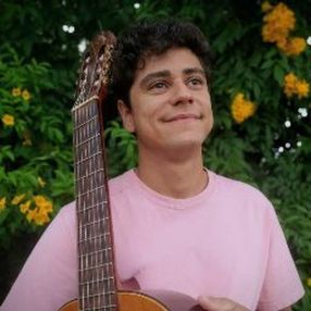 Lucas, Família em Nova Lima