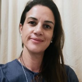 Fabiana, Babá em Poços de Caldas