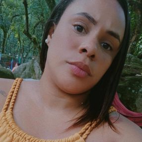 Joyce, Babá em Macaé