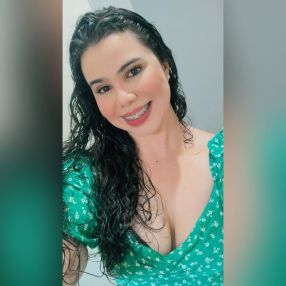 Jaine, Babá em Louveira