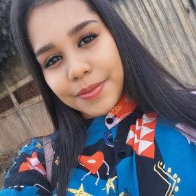 Nathalia, Babá em Anápolis