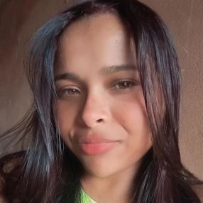 Franciele, Babá em Montes Claros
