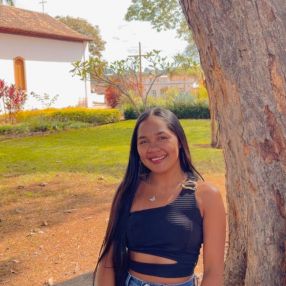 Natalia, Babá em Itaberaí