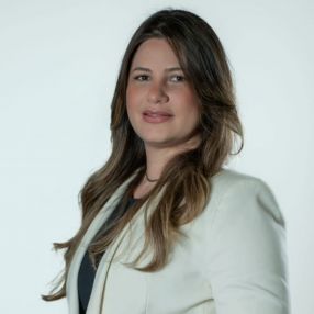Gabriela, Família em São Roque