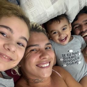 Camila, Família em Praia Grande