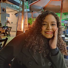 Julia, Babá em Viçosa