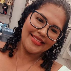 Alice, Babá em Rio Largo