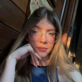 Estella Mara, Babá em Holambra