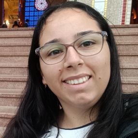 Isabely Cristina Alves de, Babá em Piedade