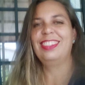 Yleana, Babá em Varginha