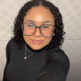Karol, Babá em Mairiporã