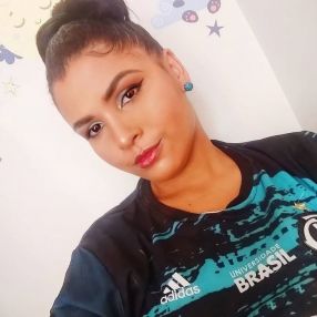 Camila, Babá em Cristalina