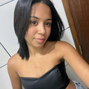 CRIS AMARAL?, Babá em Lagoa da Prata