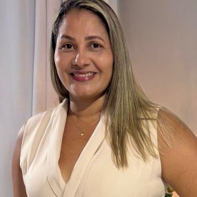 Nilde, Babá em Raposa