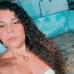Gabrielle, Babá em Mesquita