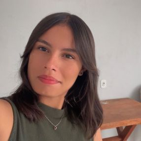 Nicolly, Babá em Nova Mutum