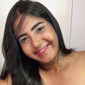 Graziela, Babá em Escada
