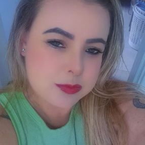 Bruna, Babá em Poços de Caldas