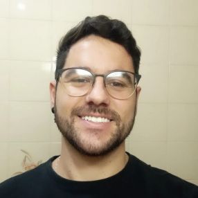 Leonardo, Family in Poços de Caldas