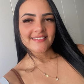 Julyanna, Babá em Cabedelo