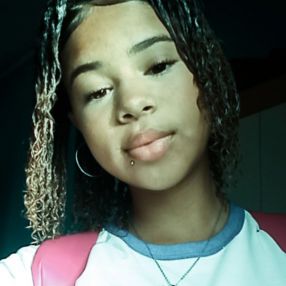 Nayara, Babá em São João da Barra