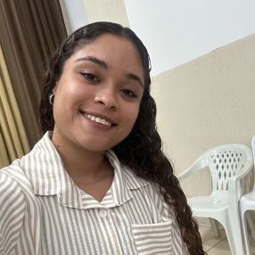 Giovanna, Babá em Cachoeiras de Macacu